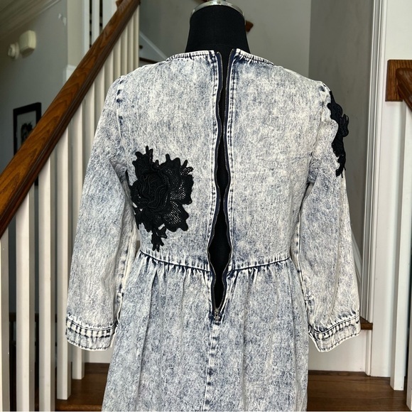 POL 80's Inspired Denim Short Dress - Picture 5 of 13